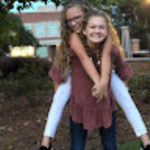 Meet your Posher, Ava